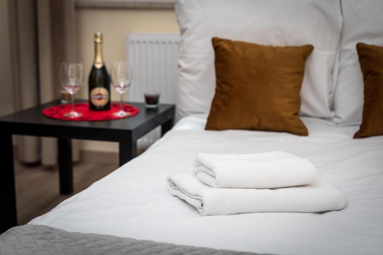 Warsaw Apartments White Εξωτερικό φωτογραφία